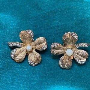 Vintage 4 leaf clover earrings - St Patrick’s Day